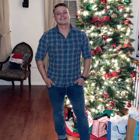 Meet your Posher, Tommy - Picture 1 of 1